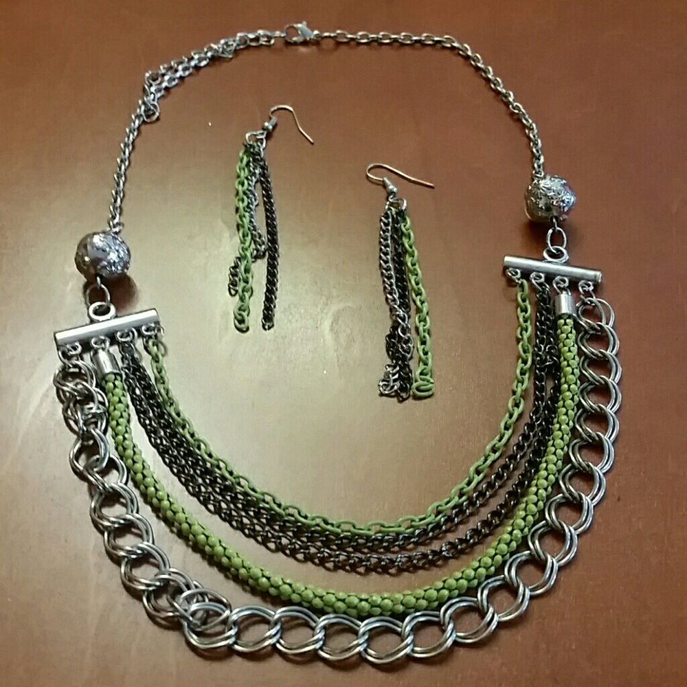 *SOLD*Necklace and Earrings Set